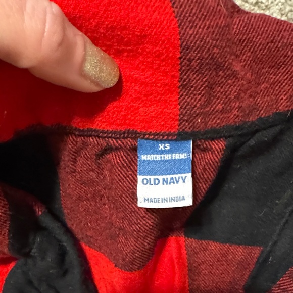 Old Navy Plaid Flannel Pajama Set - Picture 2 of 3
